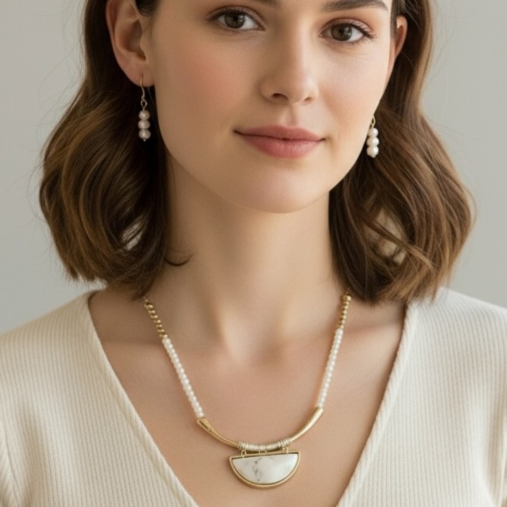 NWT White Stone Tribal Necklace & Earrings Set – Goldtone Minimalist Boho